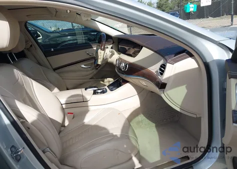 2019 Mercedes-Benz S 560 from USA, damaged, VIN WDDUG8DB1KA453733